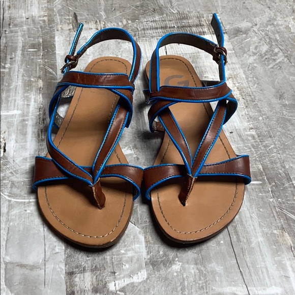 Guess Strappy Sandals - Picture 3 of 7